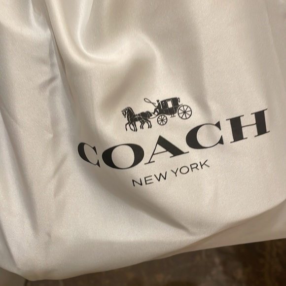 Coach signature crossbody bag - Picture 5 of 5